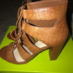 Gianni Bini heels